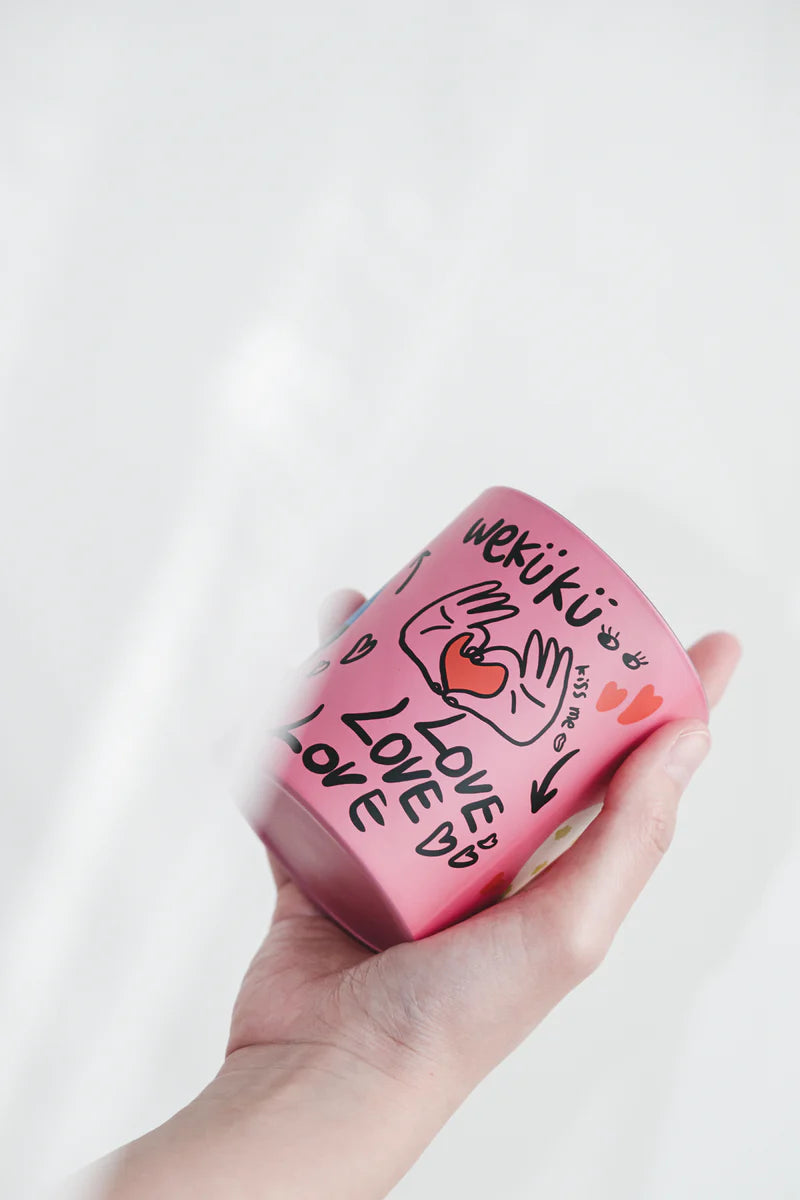 HOLD ON TIGHT Berry Scented Candle (200g, 30 Hours)