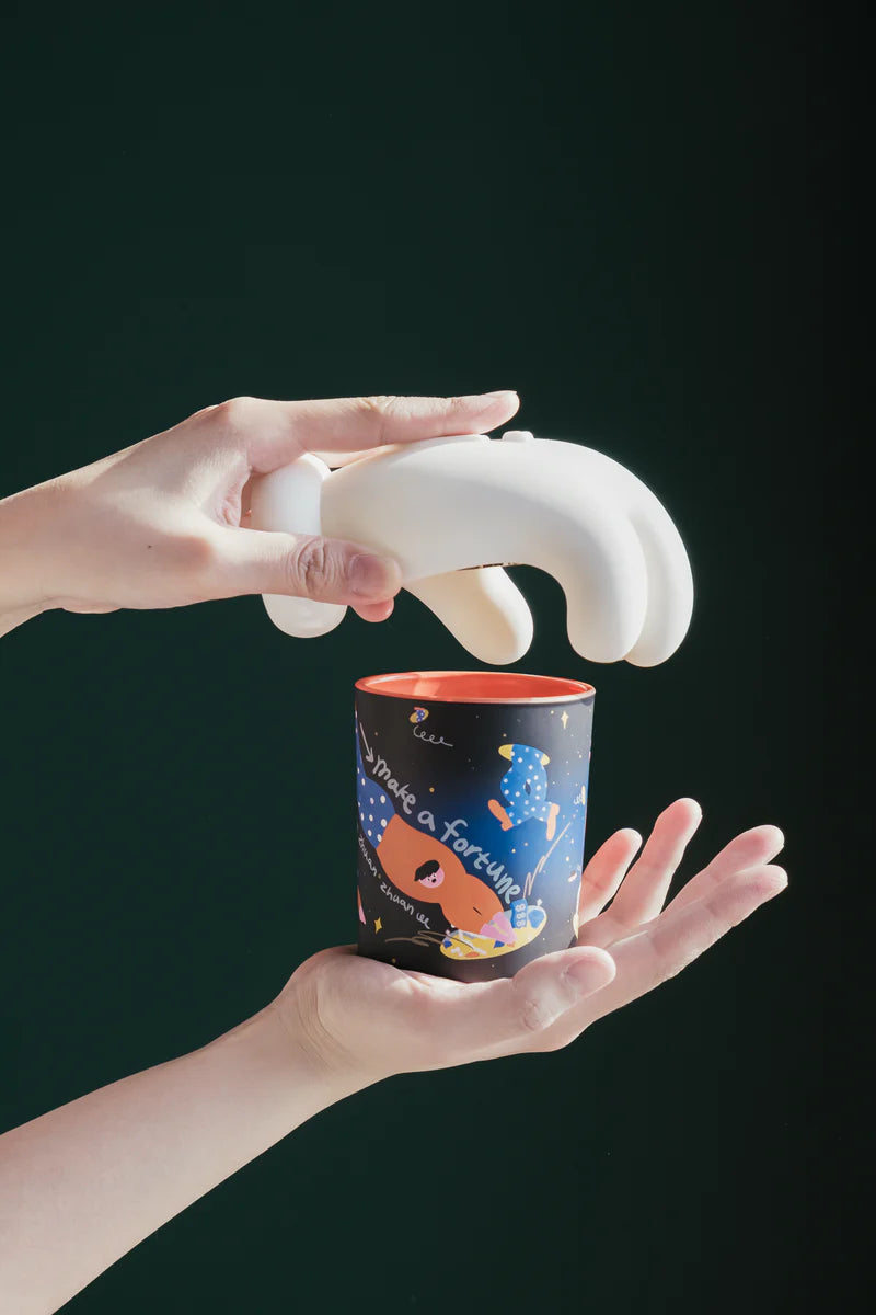 FORTUNE Cedar Scented Candle Set (Candle+Palm)