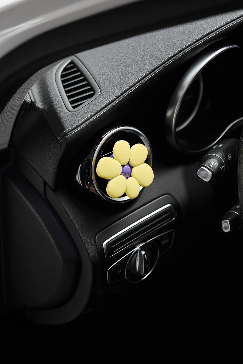 WeFaFa Car Diffuser 2 sets – Bloom & Fortune
