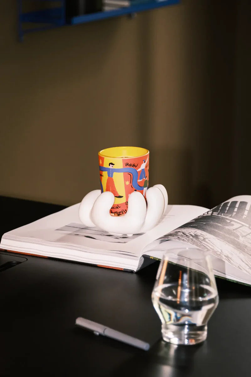 SOCIAL BUTTERFLY Cucumber Scented Candle Set (Candle+Palm)