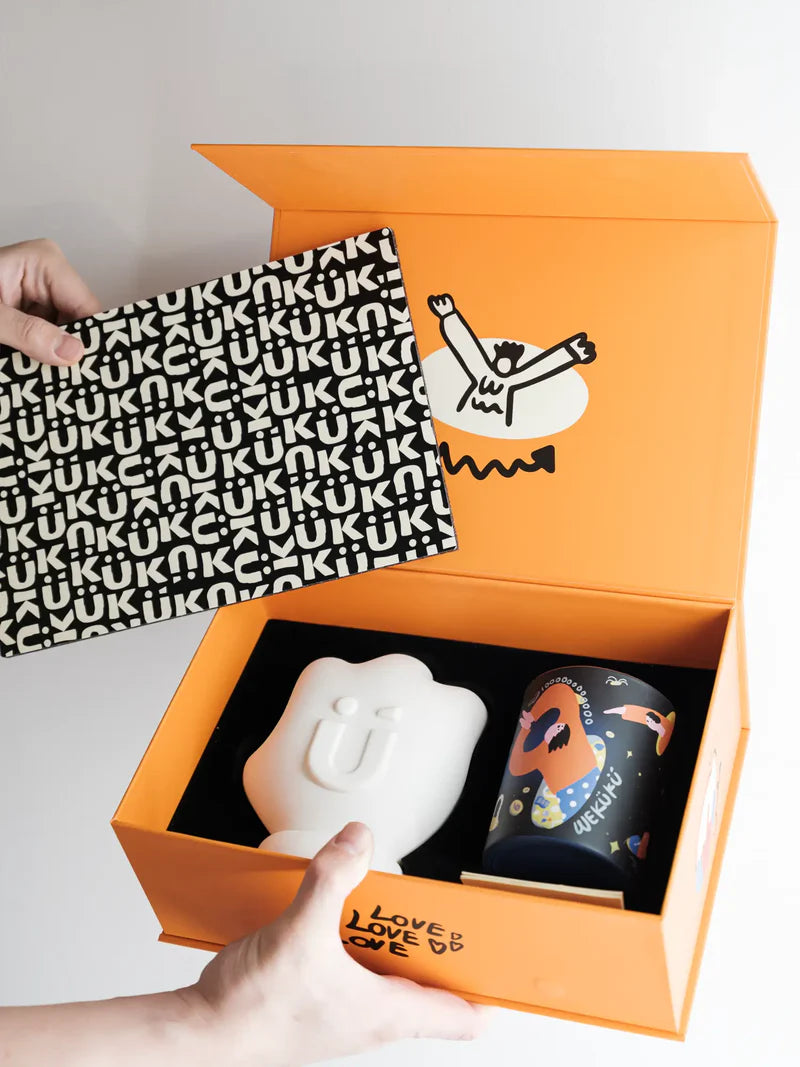 FORTUNE Cedar Scented Candle Set (Candle+Palm)