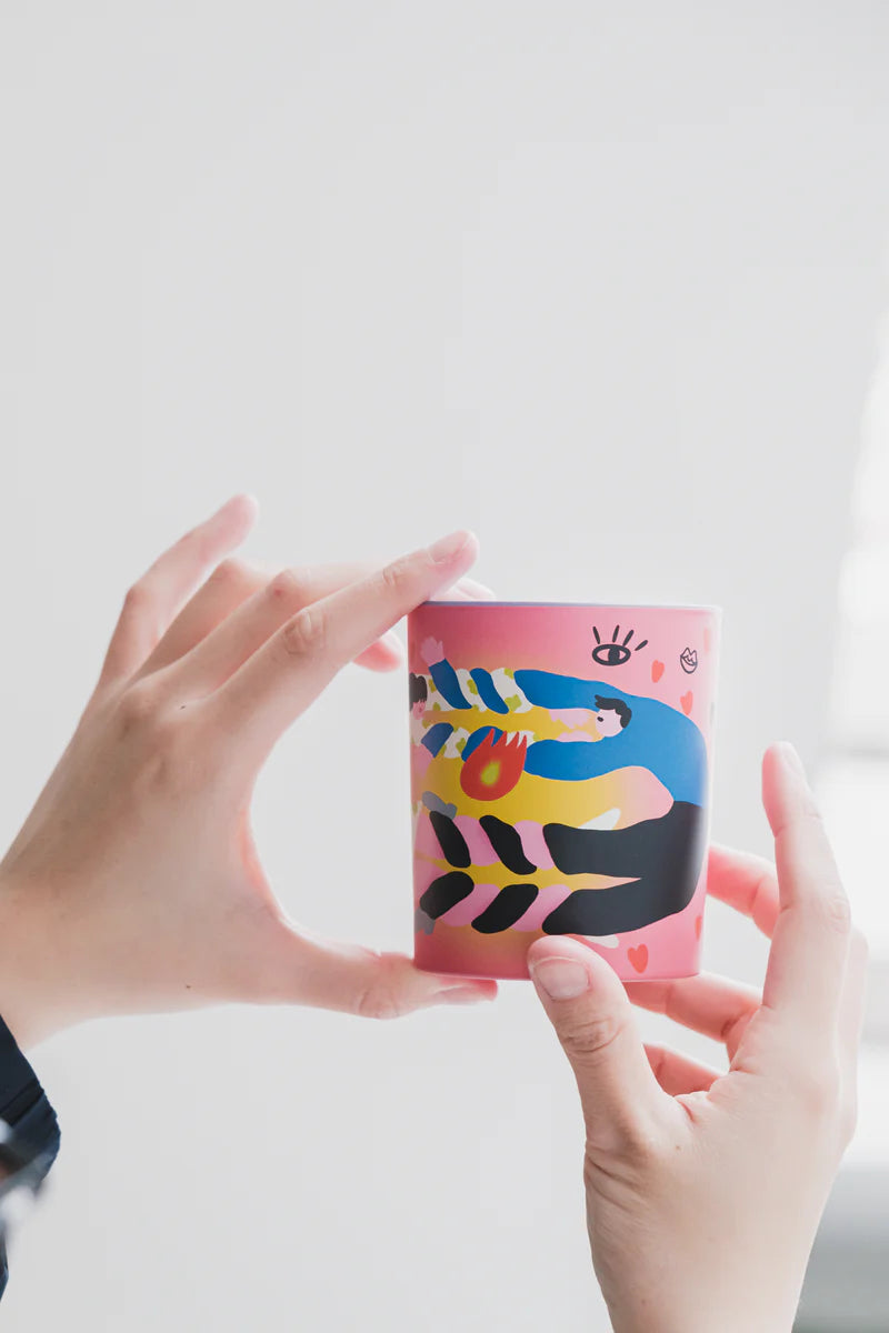 HOLD ON TIGHT Berry Scented Candle (200g, 30 Hours)